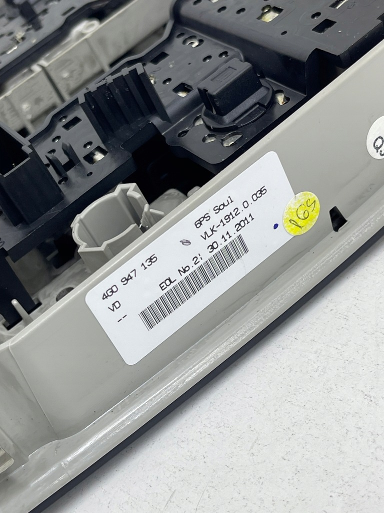 фото №14, Audi a6 c7 лампа освітлення кабіни czarna s-line