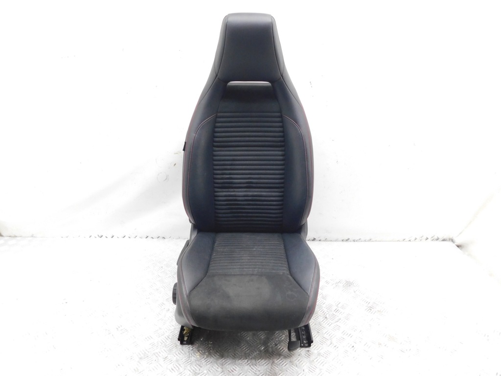 фото №9, Сиденья комплект заднее сиденье обшивки amg - mercedes cla c117 w117 amg