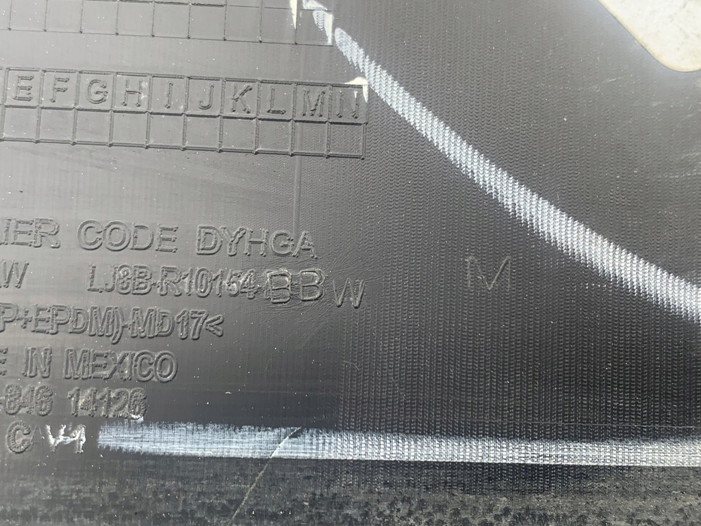 фото №15, Ford mustang mach-e 75.7kwh 2021r молдинг поріг накладка na поріг права