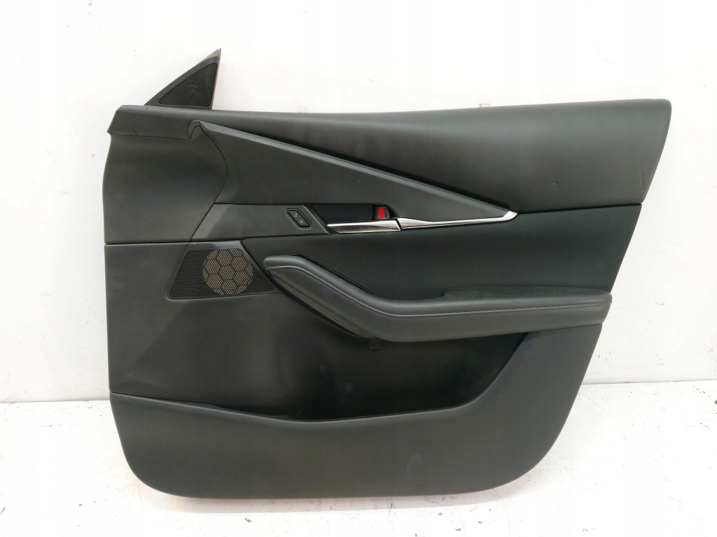 Купить Mazda cx30 обивка дверь перед правая