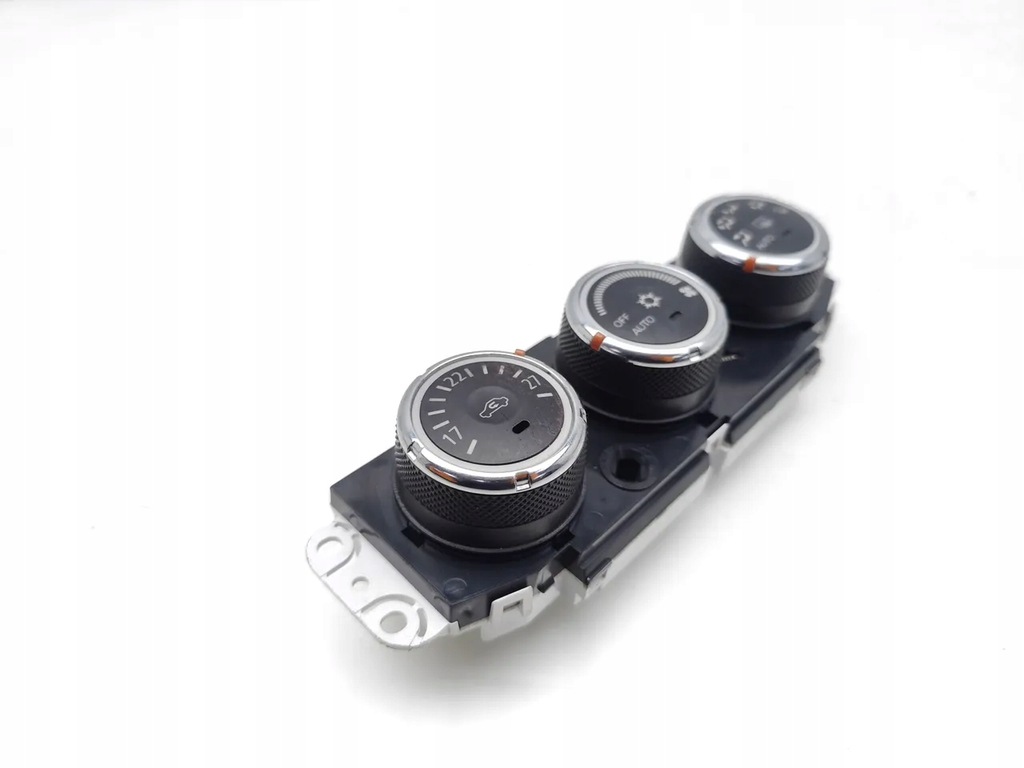 фото №10, Mitsubishi asx панель кондиционера 2.2 di-d 4wd дизель 110kw 150 hp 2015