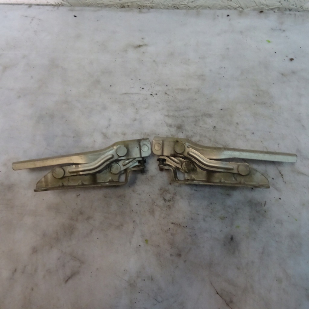 фото №2, Skoda octavia ii петлі капот