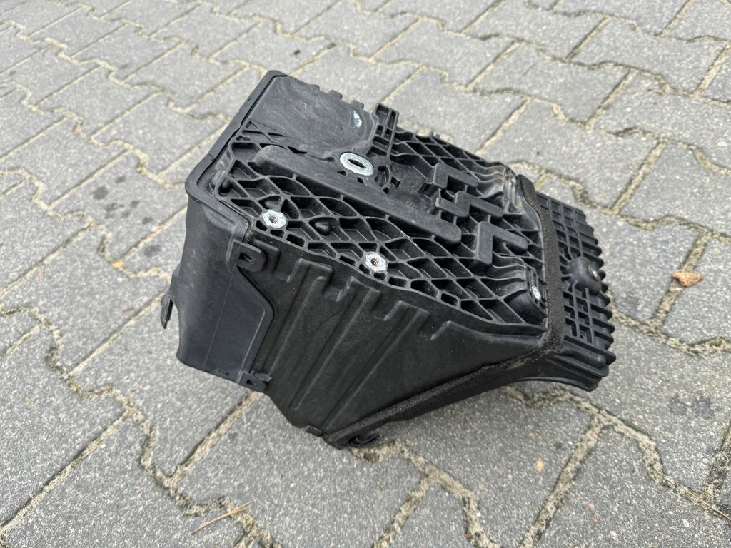 фото №1, Корпус аккумулятор volvo xc60 31299569