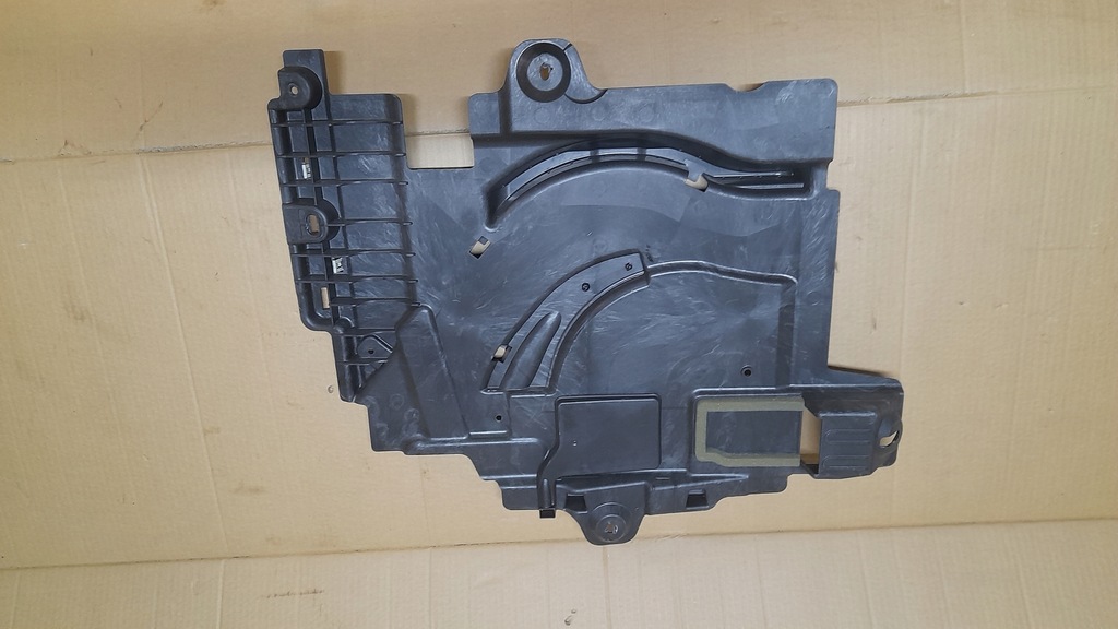 фото №1, Захист підлога права mercedes gle w167