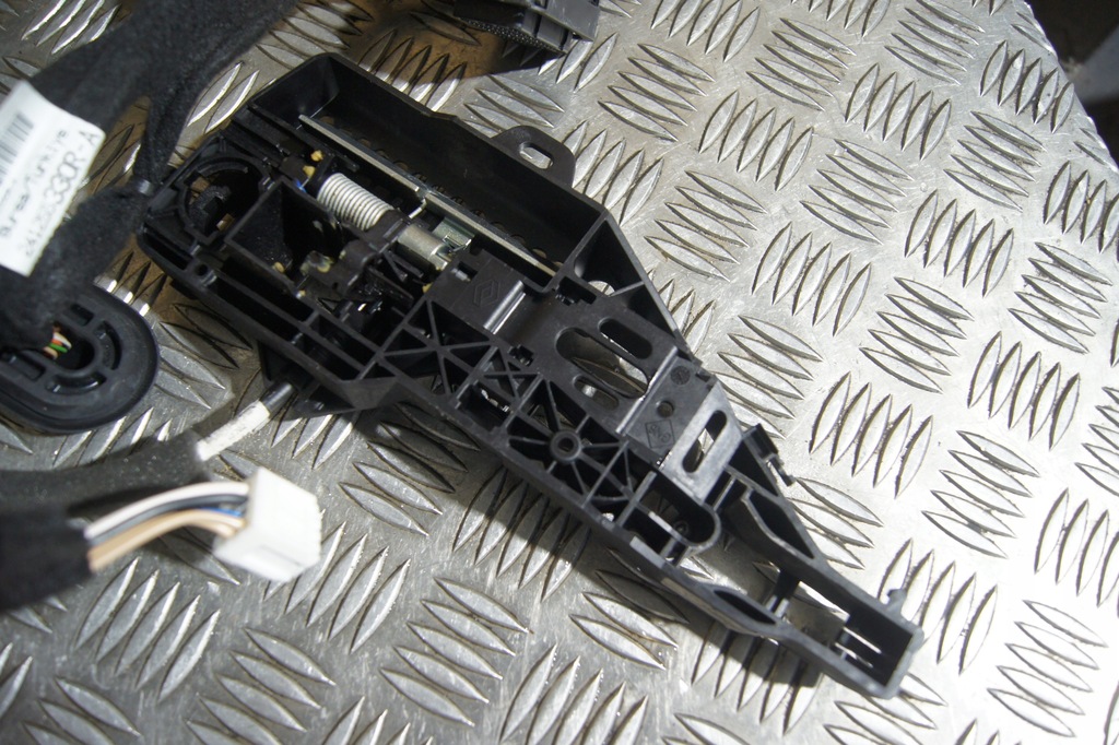 фото №6, Замок дверь основание ручка электропроводка p.p clio iv