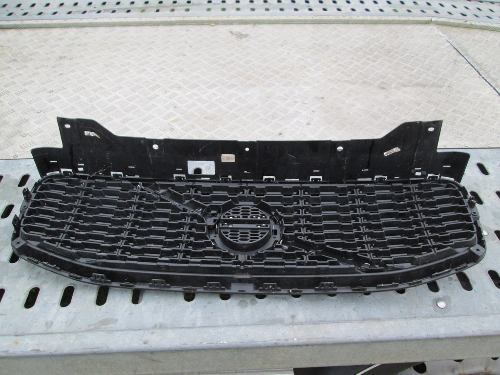фото №3, Решётка радиатора решётка радиатора volvo xc60 ii r-design