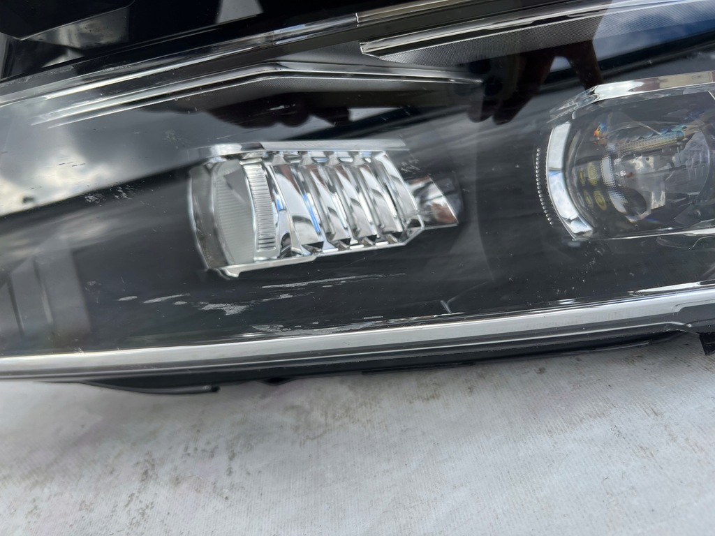 фото №3, Лампа перед правая vw t-roc full led 2g3941036p