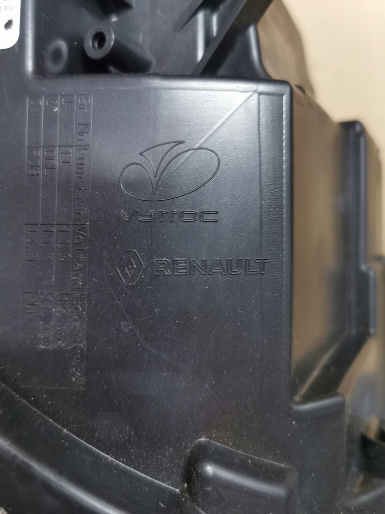 Купить Фара перед передняя правый  twingo 3 3 рестайлинг  led