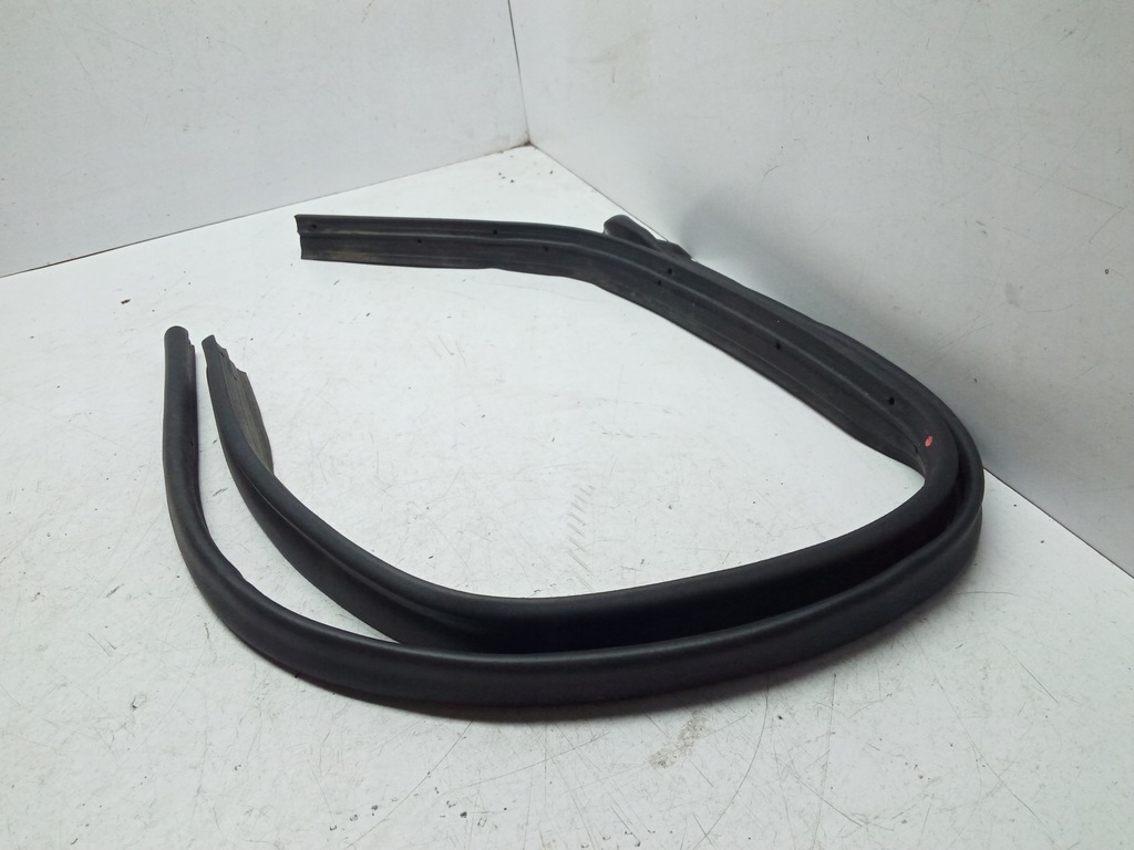 фото №1, Honda hr-v ii 13-21 ущільнювачі двері лівий перед eu