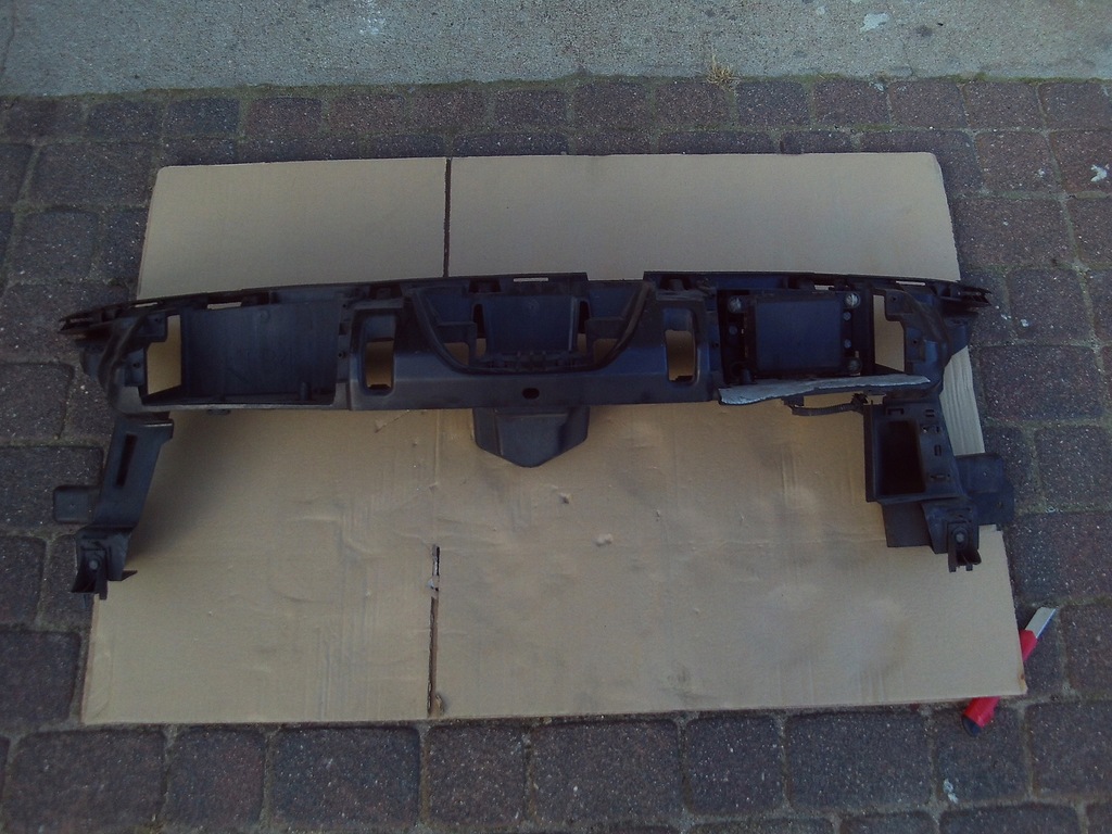 фото №1, Pas передний peugeot 3008 i