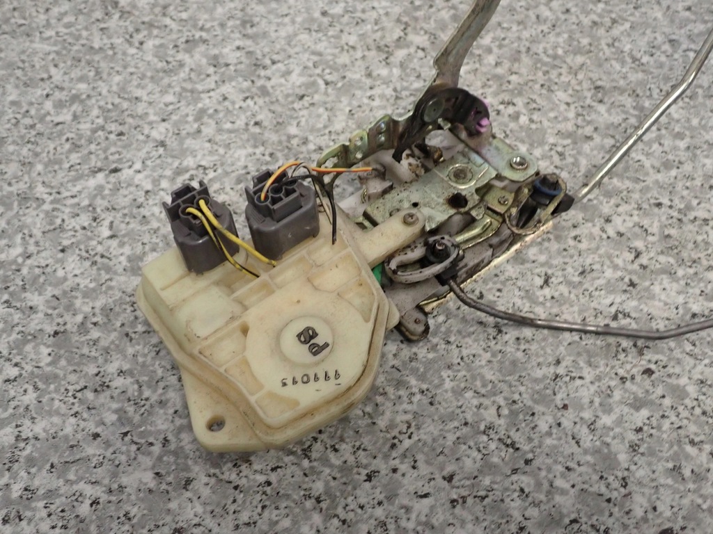 фото №4, Honda civic vii ep 3d 01-05 замок дверь левый