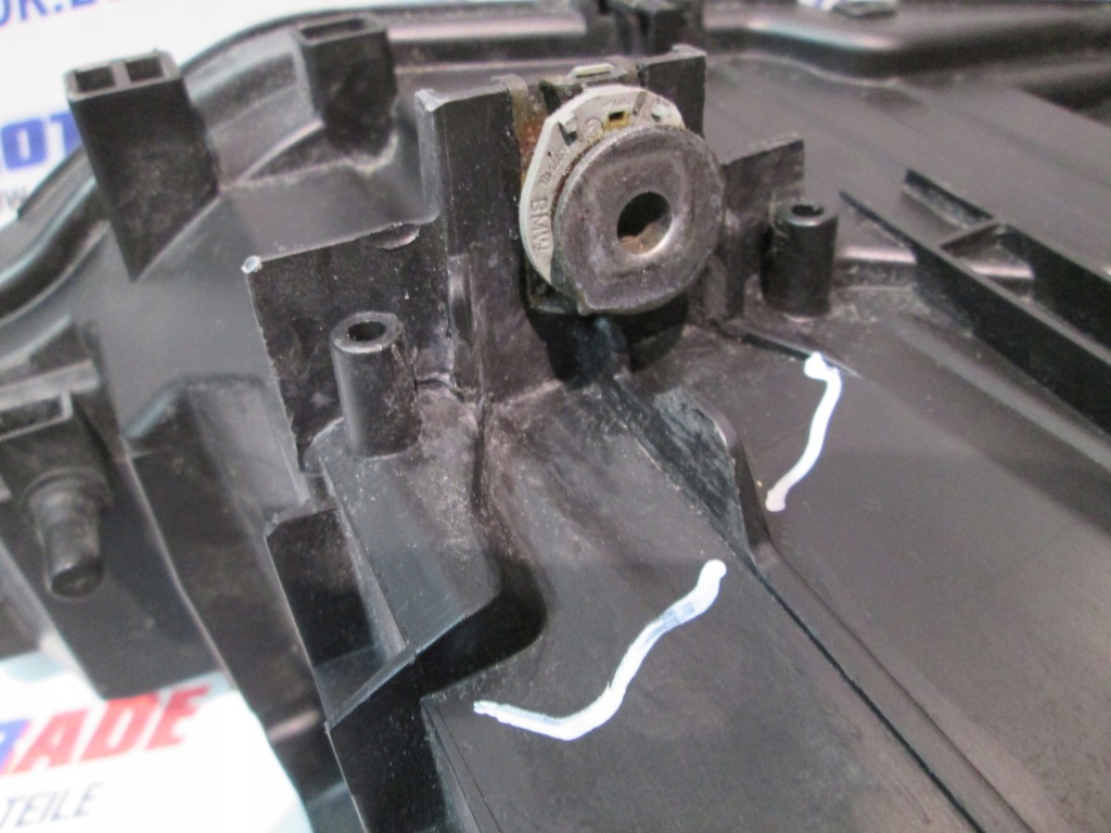 фото №10, Bmw 3 f30 f31 лампа перед левая h7 europa orginał