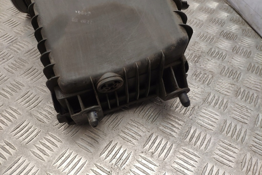 фото №8, Корпус фільтра повітря porsche cayenne 9pa 7p0129607b 4.8l бензиновий