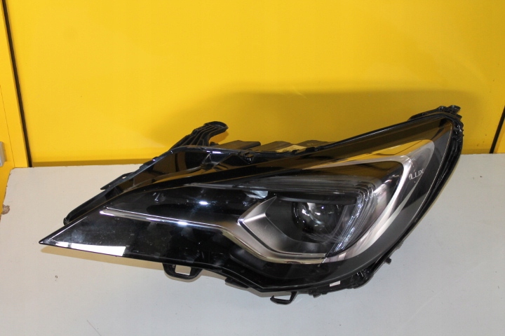 фото №1, Opel astra v 5 k ксенон full led лампа перед левая