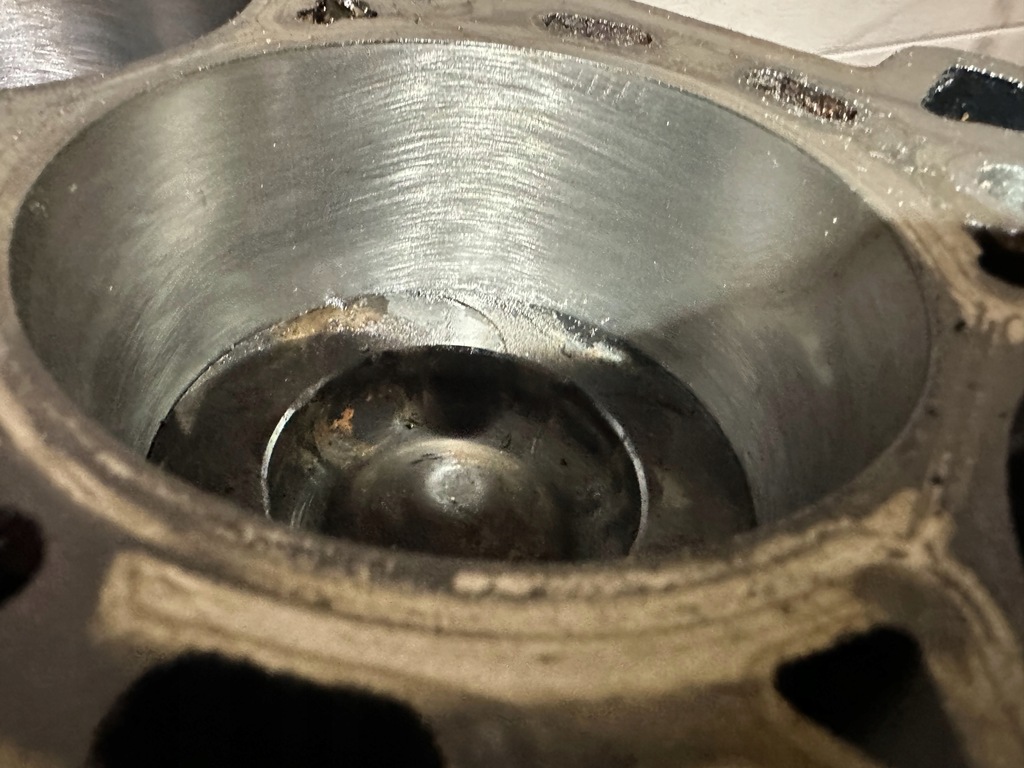 фото №13, Блок двигуна dół wał поршні trafic vivaro 2,0 dci m9r 710 m9rv710 euro 6