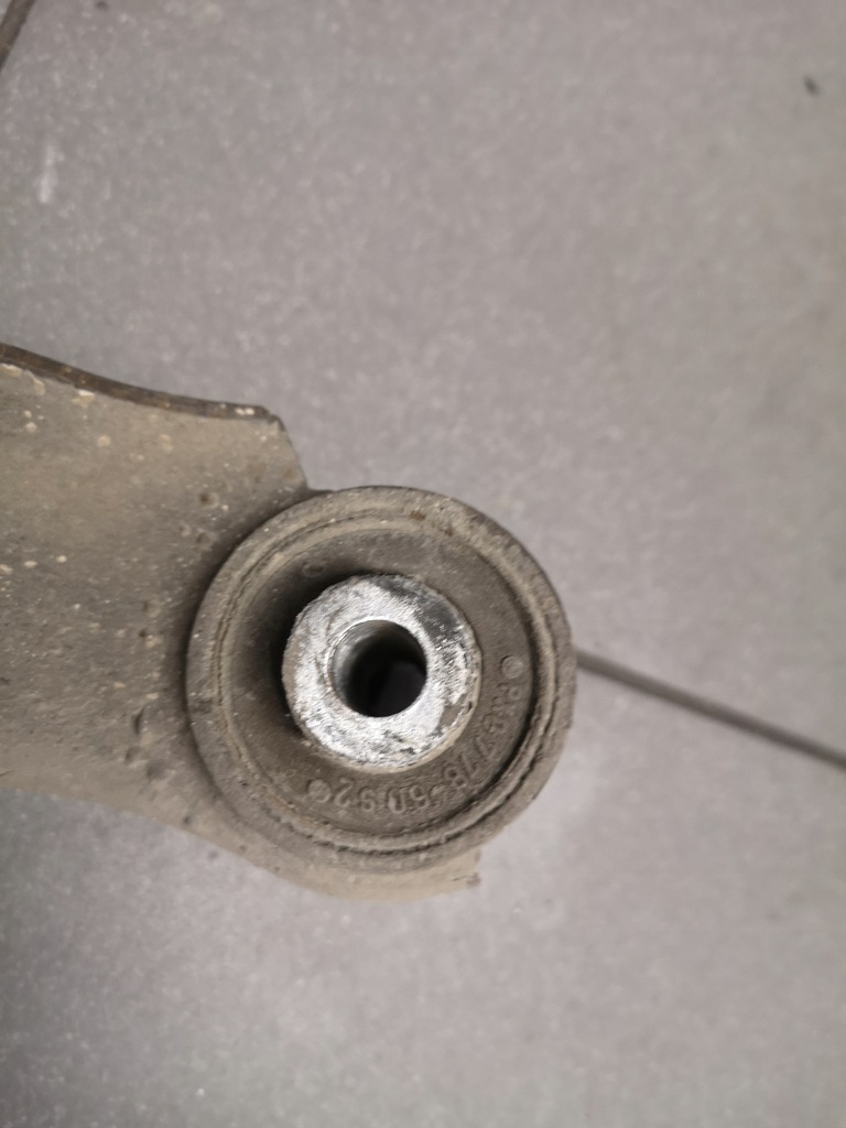 фото №5, Важіль лівий задня audi a6 c5 quattro 4b0505311