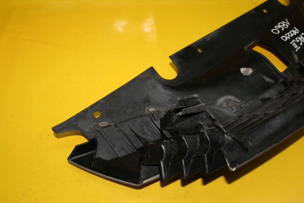 фото №8, Решётка радиатора решётка радиатора бампера перед laguna ii 820012581