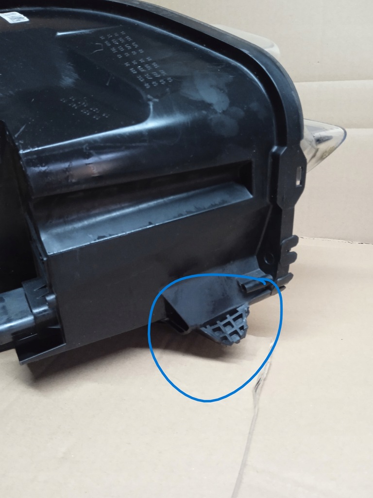 фото №9, Лампа права перед peugeot expert iii traveller 16-