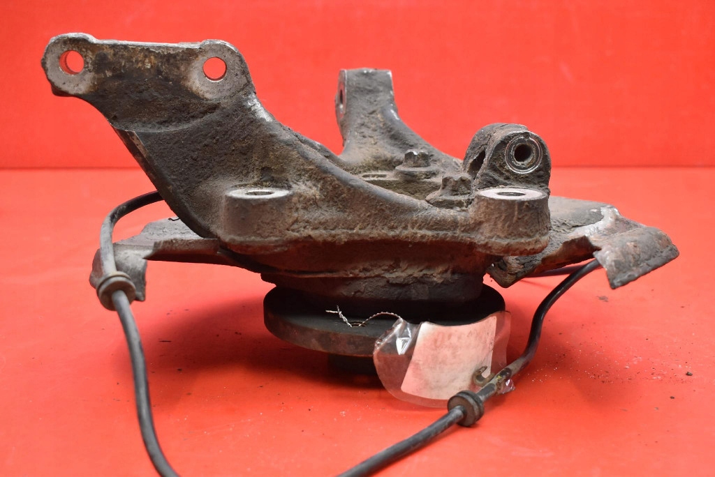 фото №4, Поворотный кулак ступица правая перед saab 9-5 95 2 ii 1.9 tid 150 km 05-10