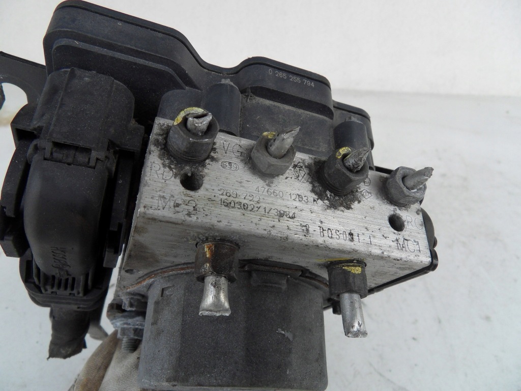 фото №7, Dacia sandero ii 2 12-16 1.2 16v насос блок керування abs absu + кронштейн + колодка