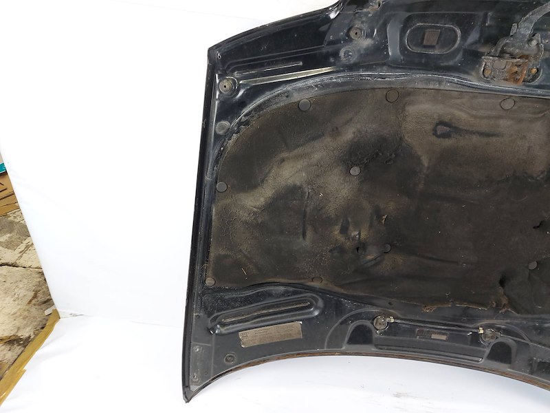 Капот крышка багажника крышка двигателя решётка радиатора решётка  audi a4 b5 avant 8d5 универсал Киев