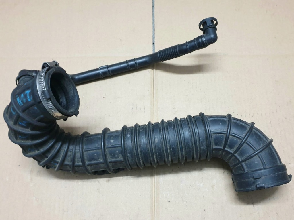 фото №1, Труба шланг воздухозаборник воздуха vw amarok 2h0129627c