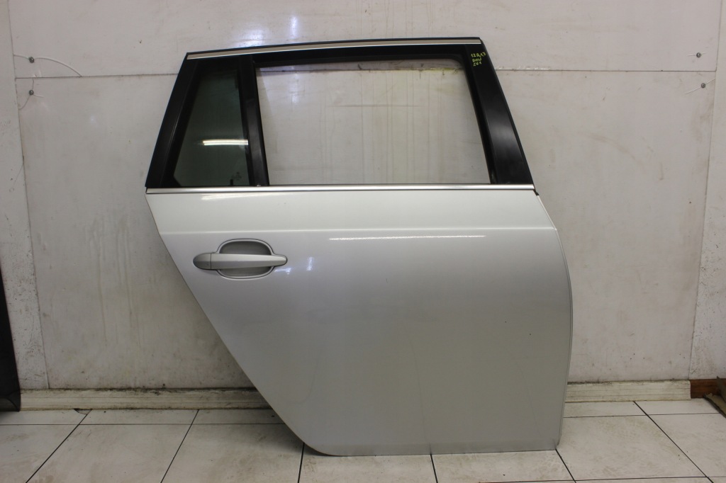 фото №1, Bmw 5 e61 03r- двері праве задні правий задня 354