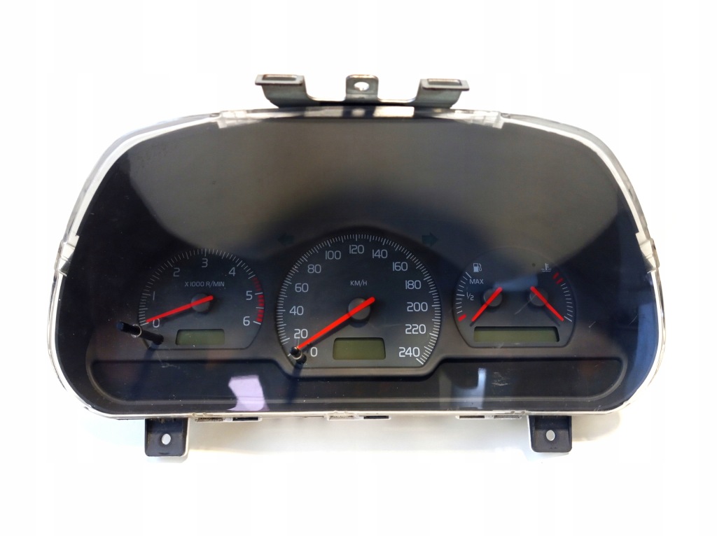 фото №1, Счетчик приборы volvo v40 30889706b