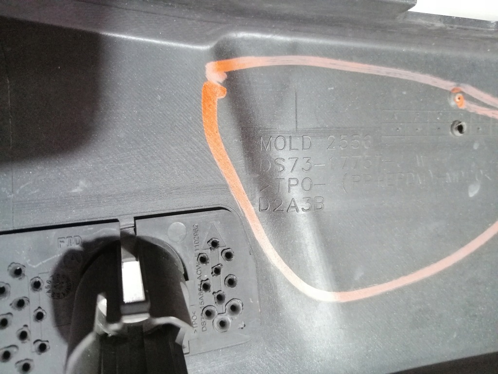 фото №9, Ford mondeo mk5 бампер перед