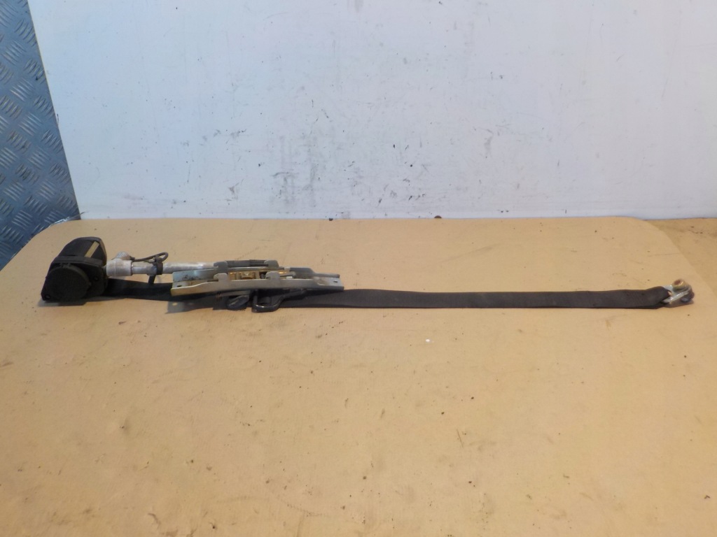 Купити Pas безпеки правий перед mercedes w124 , 107868031