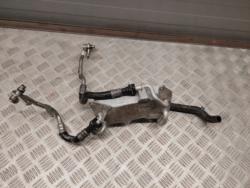 фото №8, Audi a8 s8 d4 4h 4h0317021t смазка