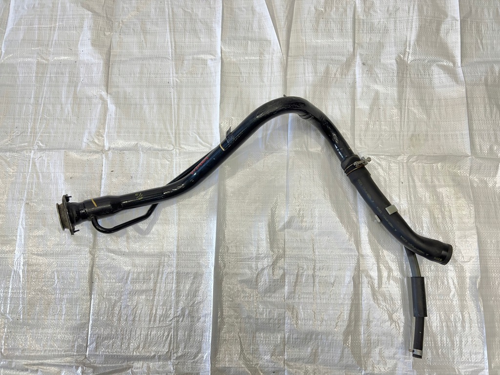 фото №1, Suzuki vitara iii заливная горловина топлива