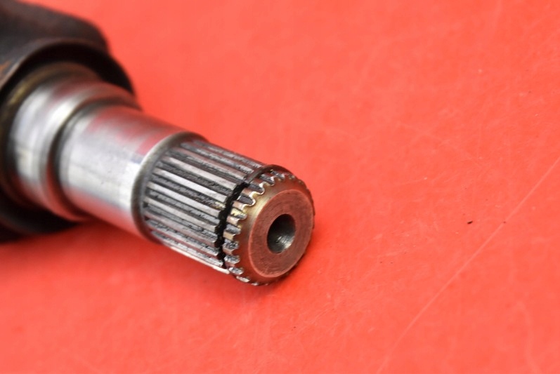 фото №6, Приводной вал правая перед механическая коробка передач peugeot 107 1.0 12v 68 km 05-08