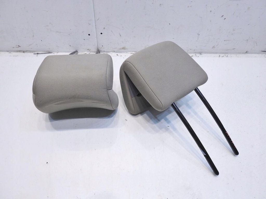 фото №9, Підголівник перед renault scenic ii