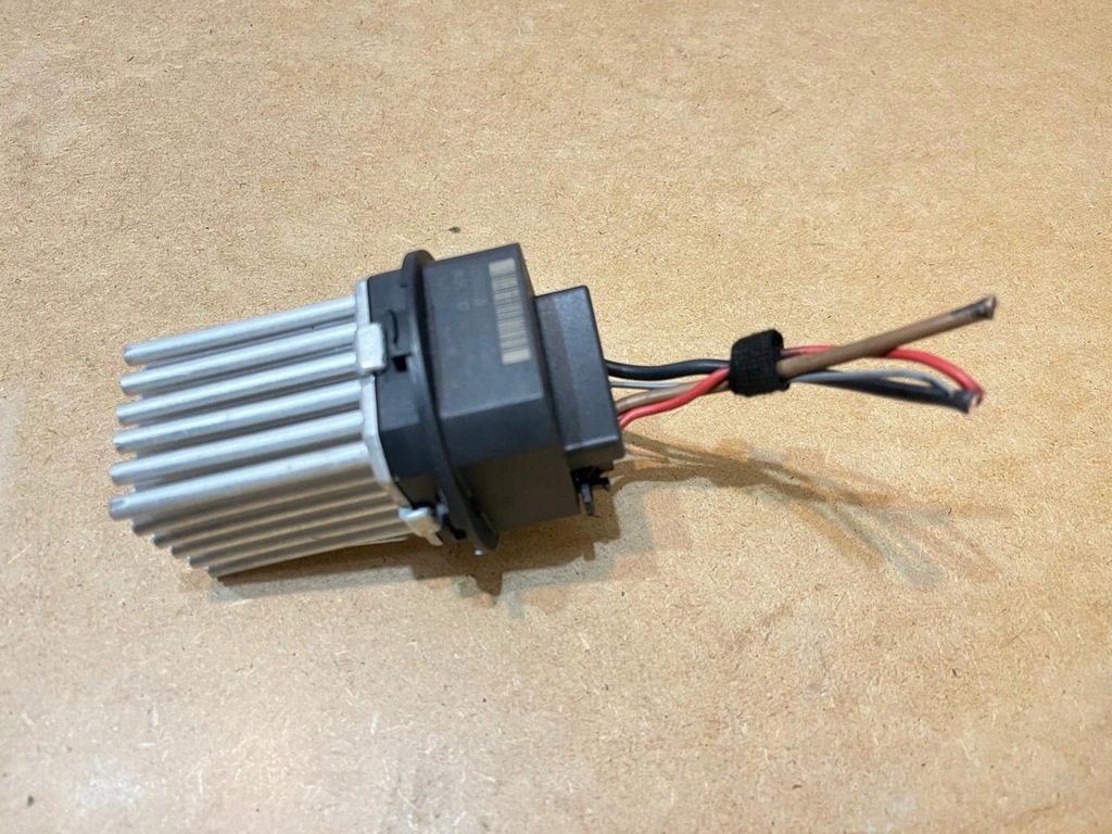 фото №1, Mercedes sprinter w906 резистор вентилятор 64532004