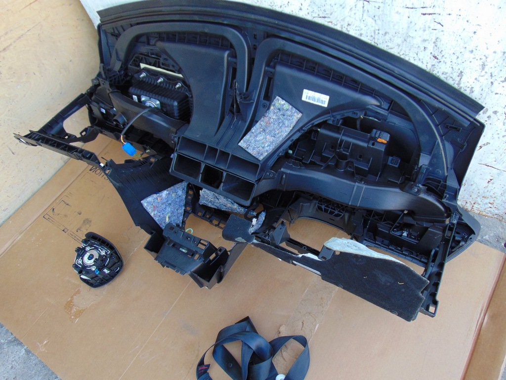 фото №13, Консоль подушки безопасности подушка безопасности peugeot 2008 1 europa оригинал