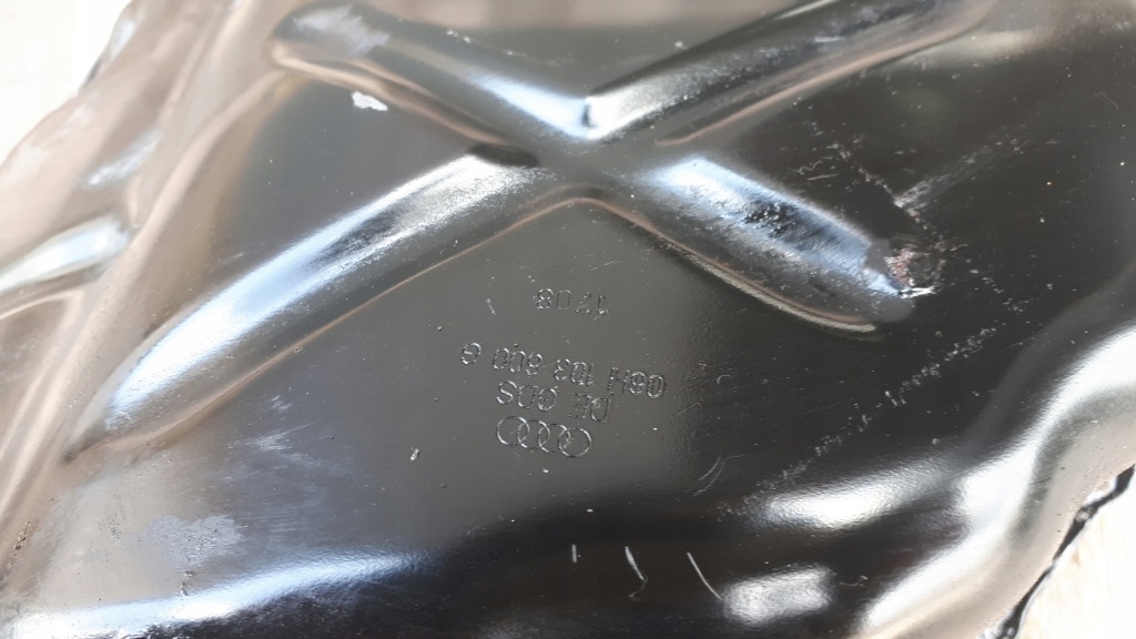 A4 b8 поддон масла 06h103600g 1.8 2.0 tfsi a5 q5 в Украине