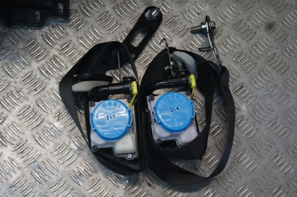 фото №8, Mazda cx5 i lift 15-17 подушки безпеки подушка безпеки панель приладів ремені