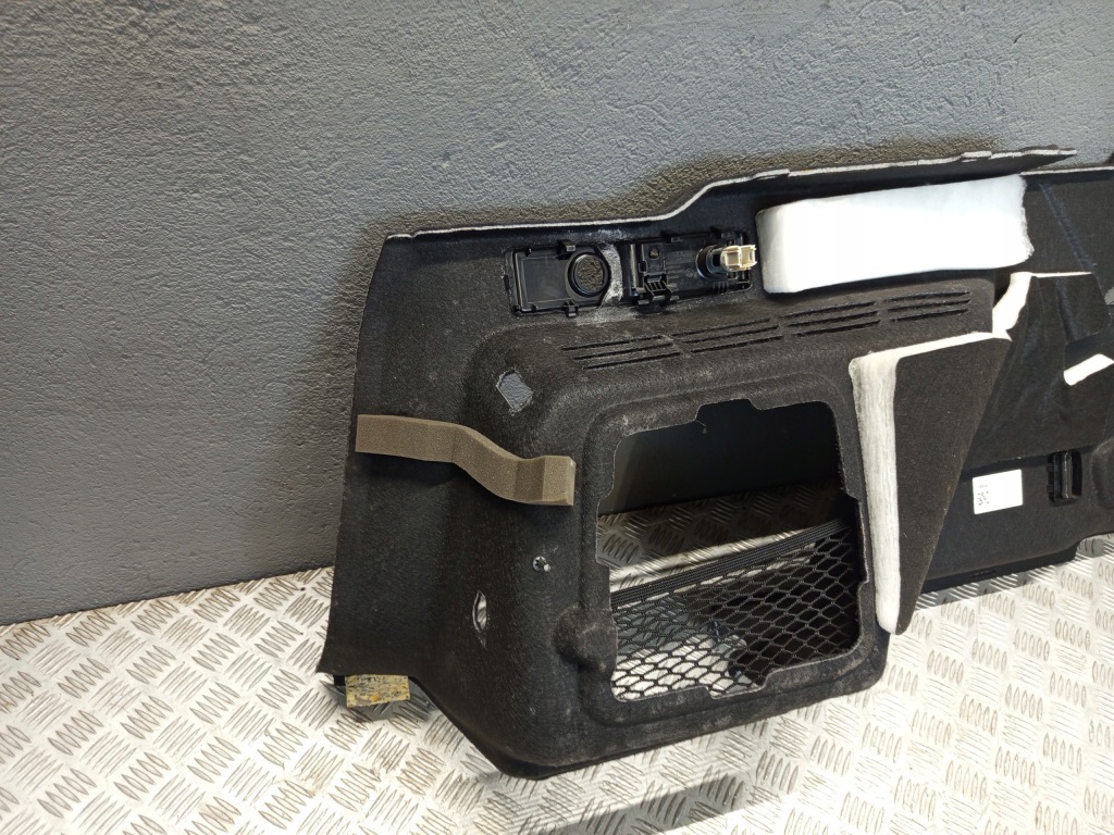 фото №9, Bmw оригинальный номер 7463470 3' g21 обшивка обивка багажника правый правая