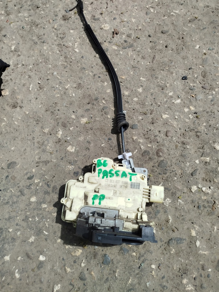 фото №1, Замок дверь правый перед vw passat b6 3c1837016a