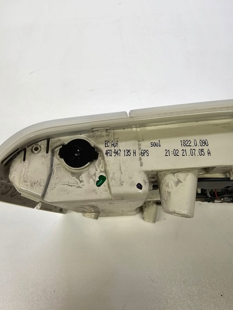 фото №7, Лампа освещение кабины audi a6 c6 4f0947135h