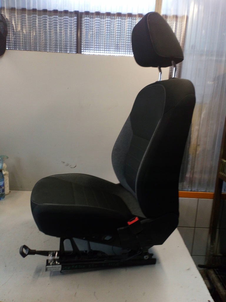 фото №3, Skoda fabia сидіння правий перед