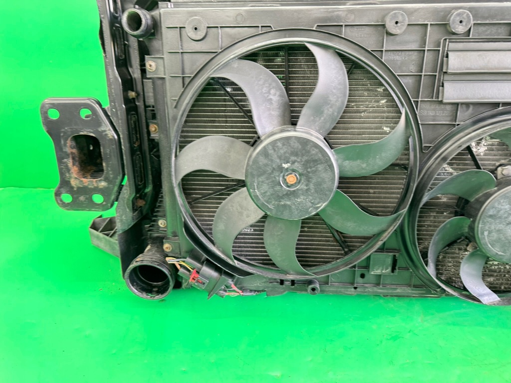 Ремень передний комплектный  радиатор воды вентилятор skoda superb 2 2.0 tdi 08- с Разборки