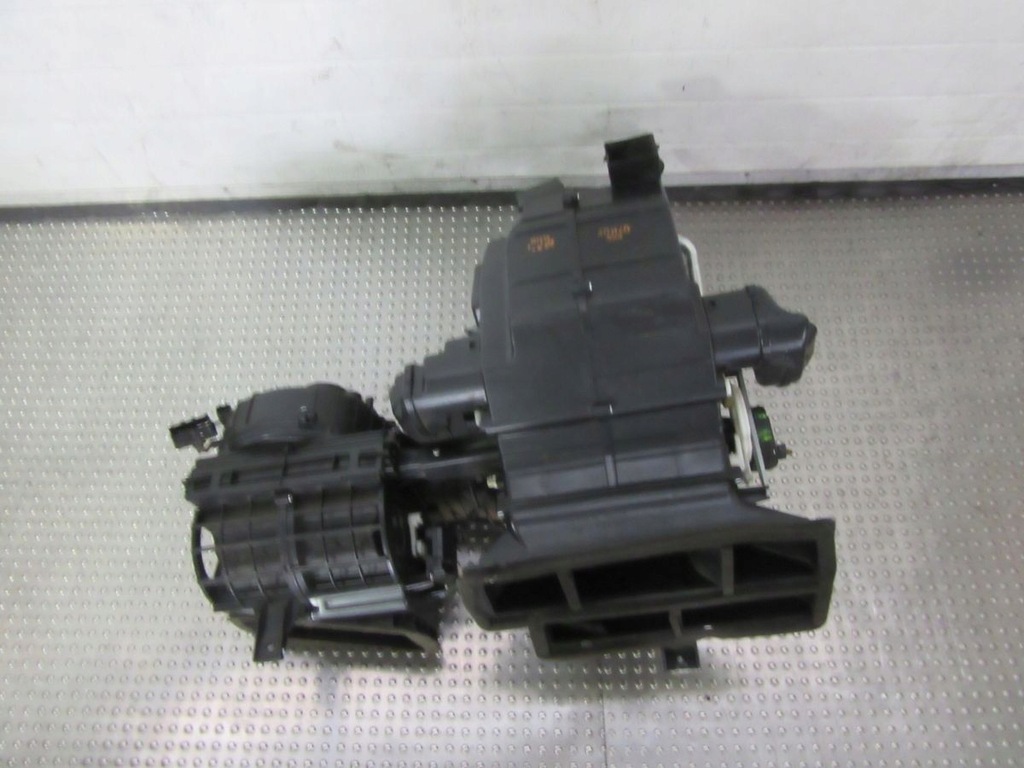 фото №7, Sportage ii 2.7i 2007 отопитель воздуходувка eu