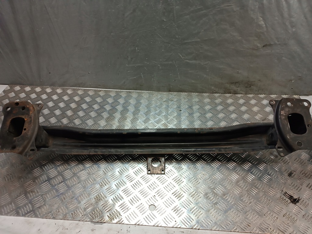 фото №11, Усилитель бампера перед golf v plus 2004r 2.0tdi