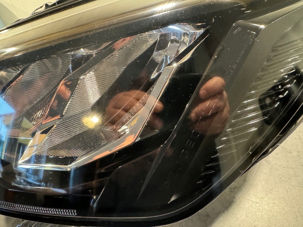 фото №9, Peugeot 208 ii левая лампа передняя led оригинал