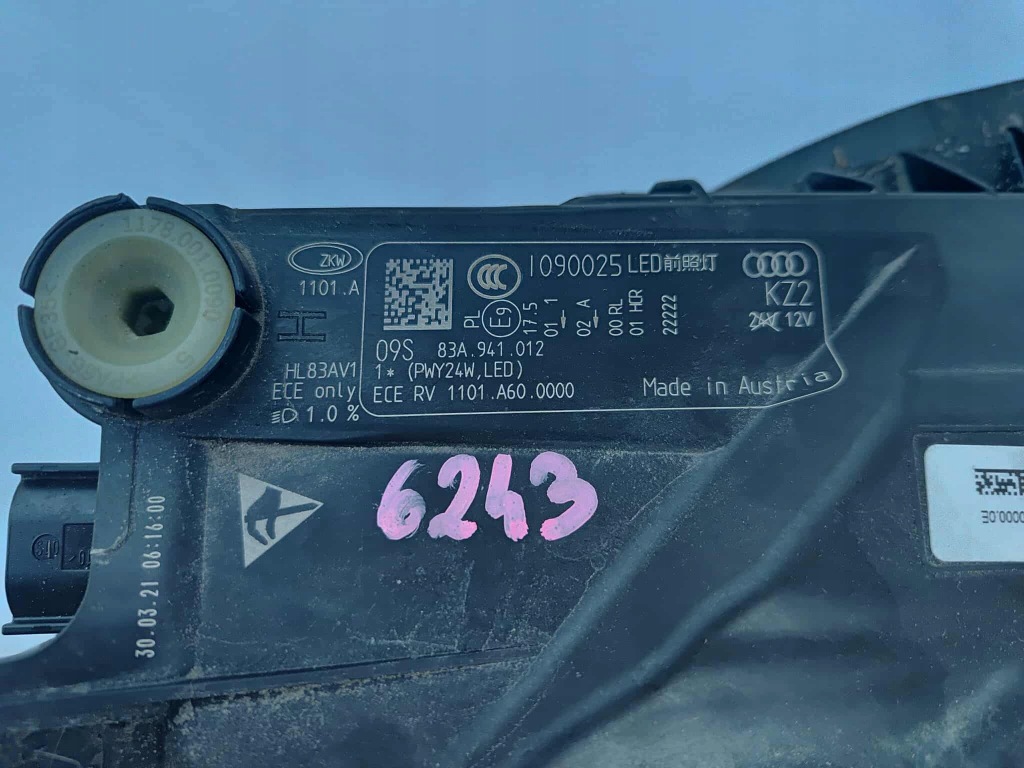 Audi q3 2 83a фара правий перед передня led 6243 Доставка