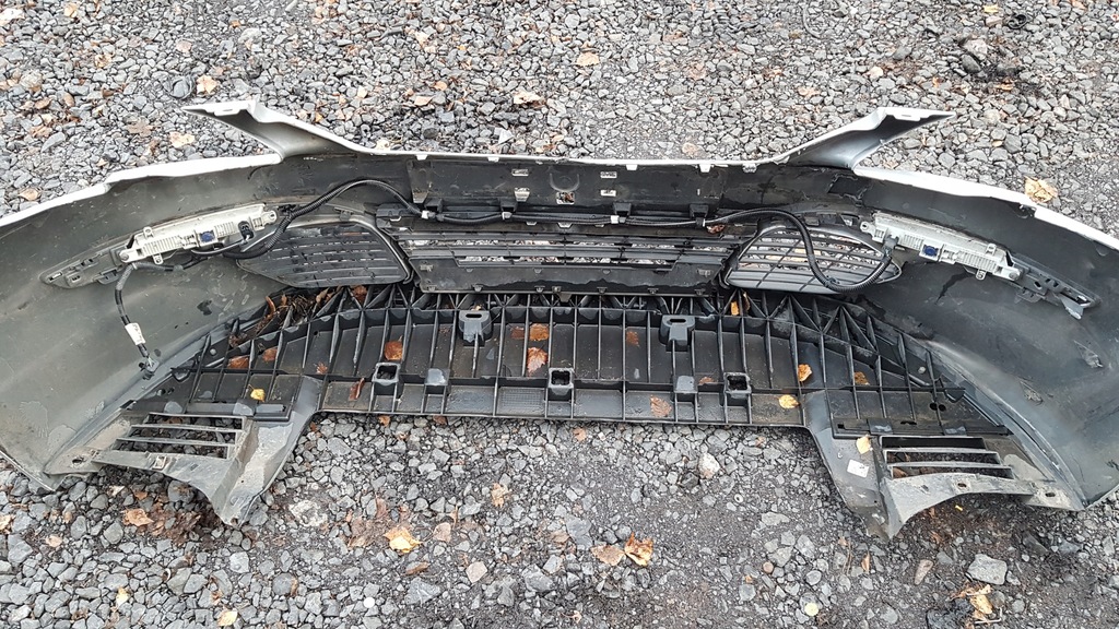 фото №13, Peugeot 308 t9 бампер перед передній pod звичайне лампи