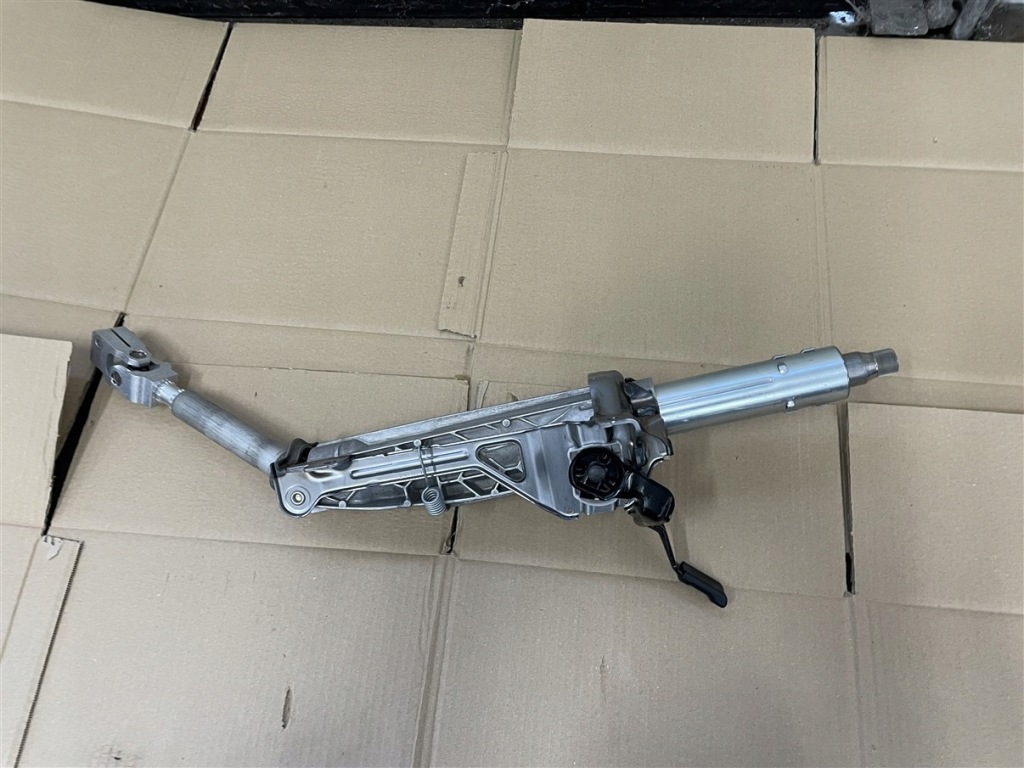 Колонка кермова хрестовина a2474608800 mercedes cla w118 w 118 Зі Шроту