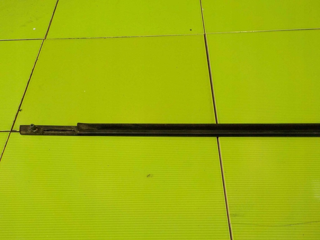 фото №6, Discovery iv 10r 5d молдинг уплотнитель левая перед